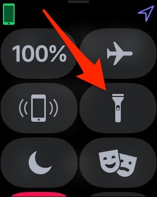 Attivare il comando torcia nell'Apple Watch Attivare il comando torcia nell'Apple Watch
